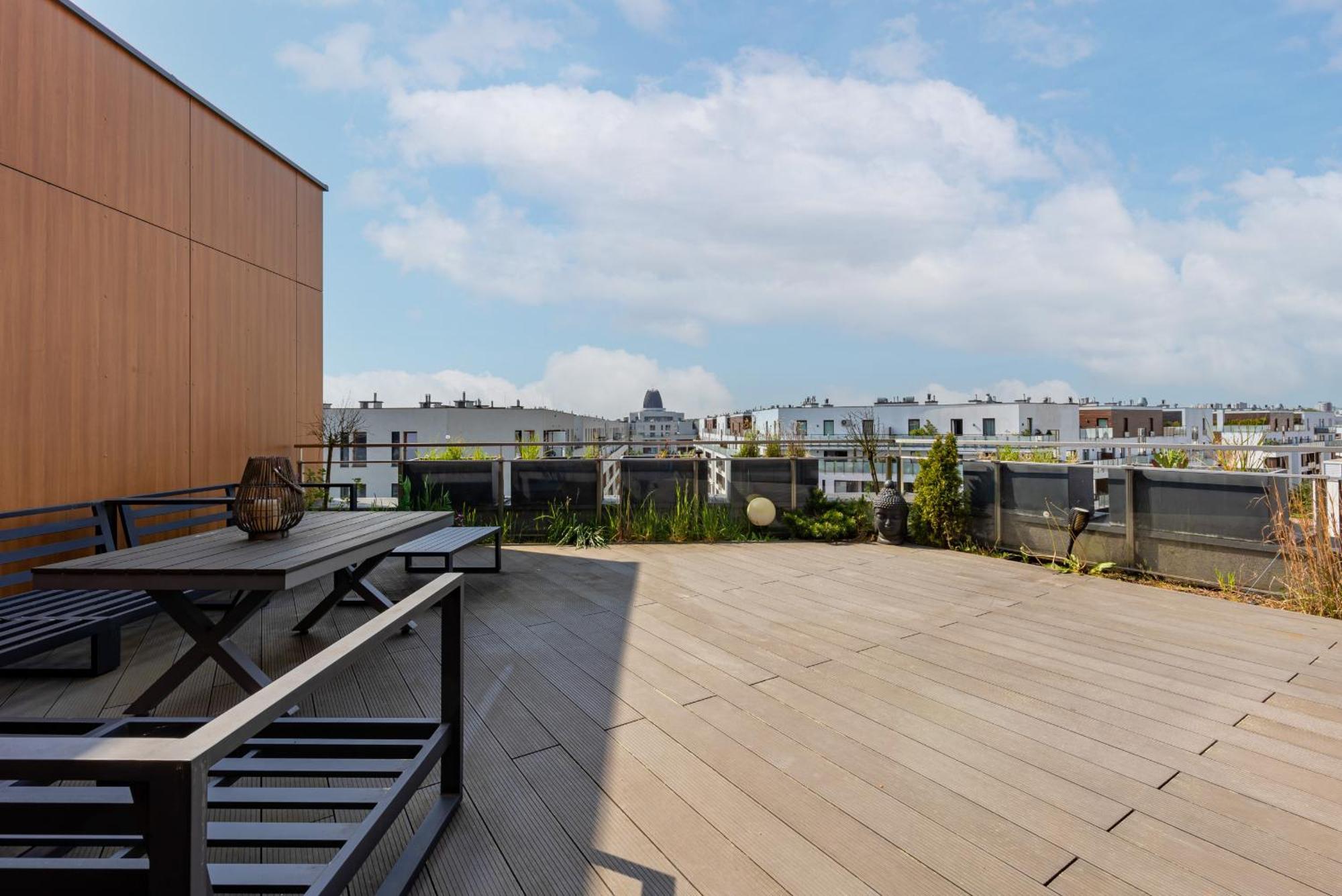 Royal Garden Apartment In Wilanow By Renters Prestige Varšava Exteriér fotografie